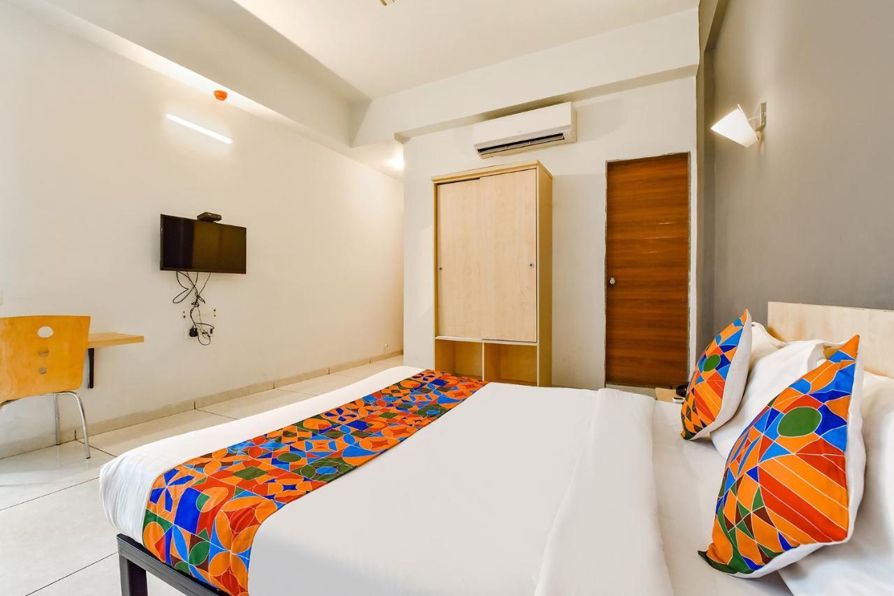 Fabhotel Kaviya - Bopal Ahmedabad Eksteriør bilde