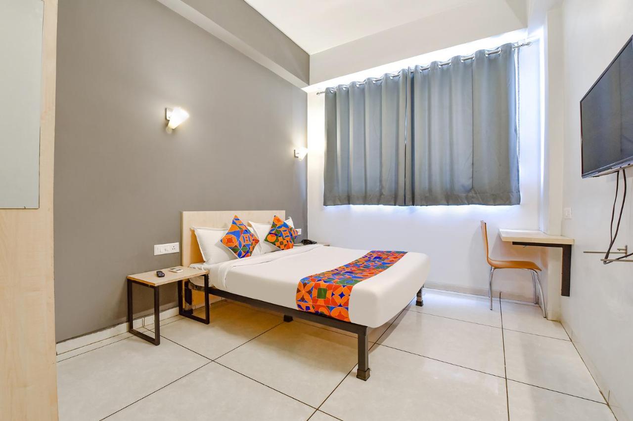 Fabhotel Kaviya - Bopal Ahmedabad Eksteriør bilde