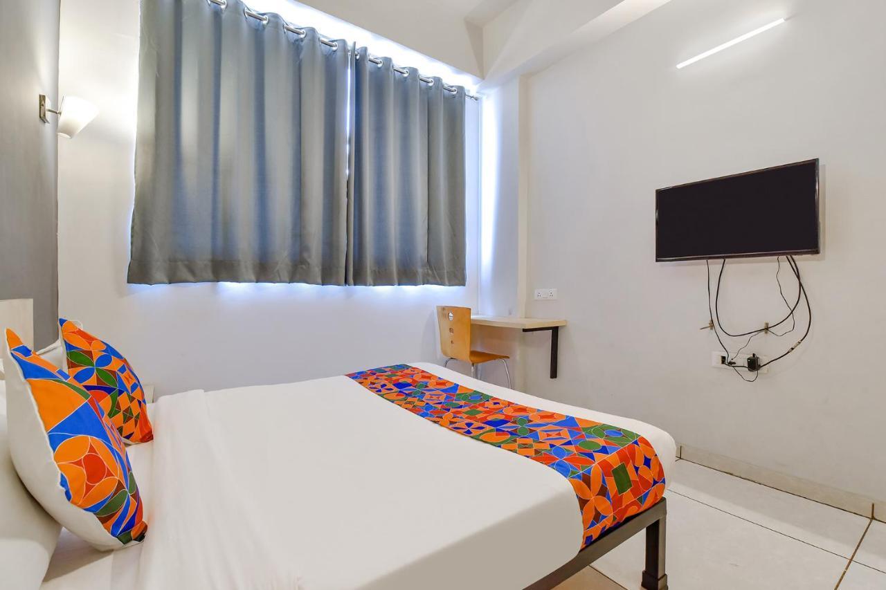 Fabhotel Kaviya - Bopal Ahmedabad Eksteriør bilde
